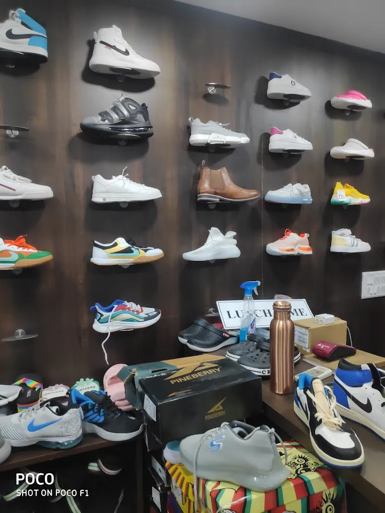 S3 Shoes and Men's Wear